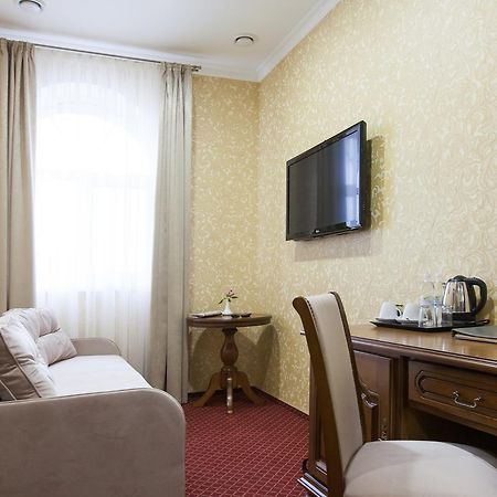 West Park Hotel Sofiivska Borshchahivka Exteriér fotografie