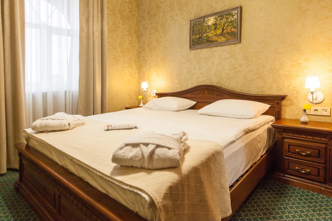 West Park Hotel Sofiivska Borshchahivka Exteriér fotografie